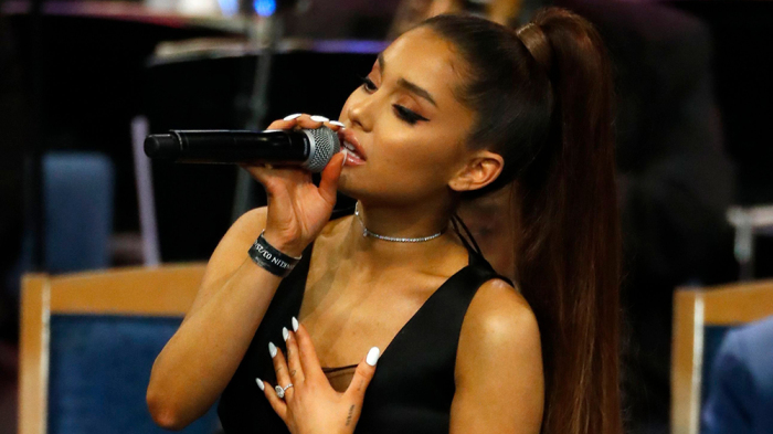 Ariana Grande Shamed for Minidress at Aretha Franklin’s Funeral