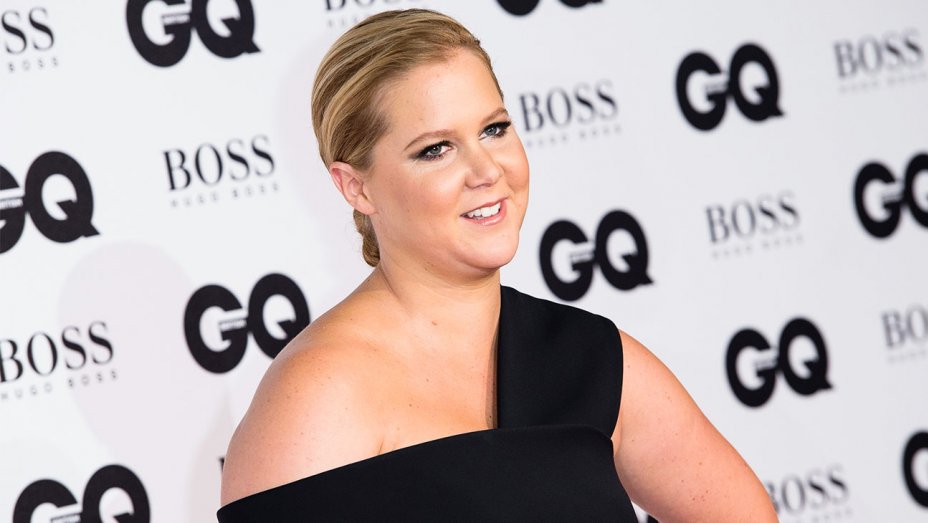 Amy Schumer Says 'it Would be Cool if' Maroon 5 Declined Super Bowl Halftime