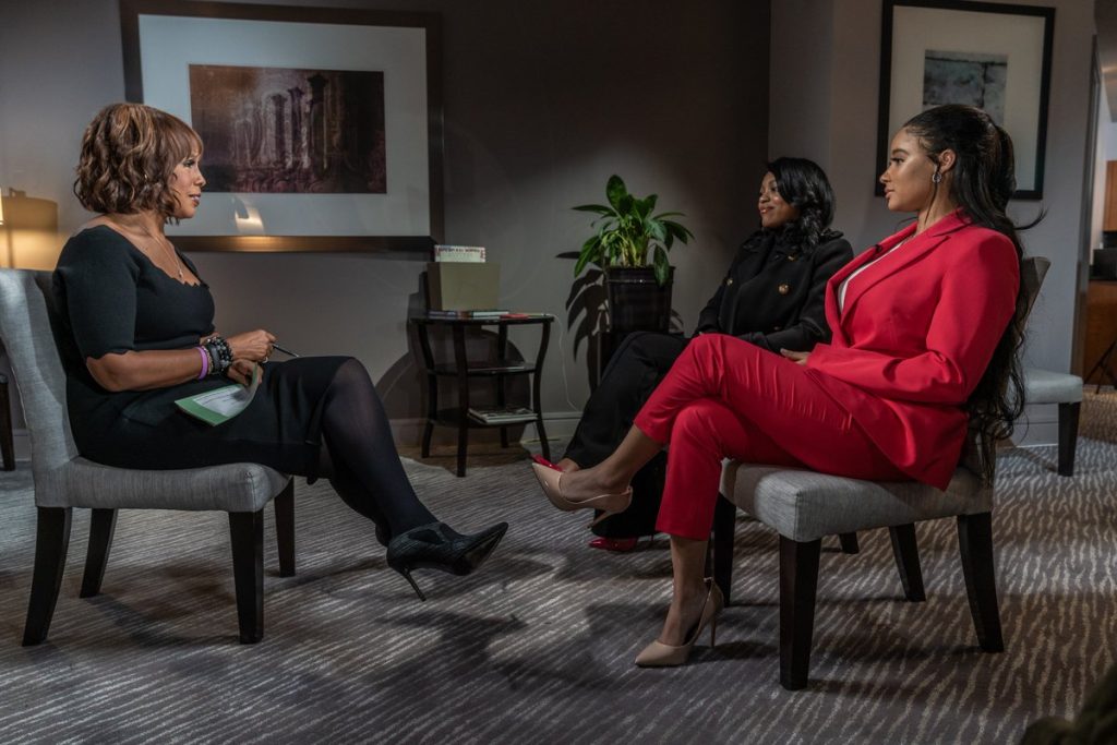 Gayle King Isn't Surprised R. Kelly's Girlfriend, Azriel Clary, Lied: 'I Just Want Her to Be Ok'