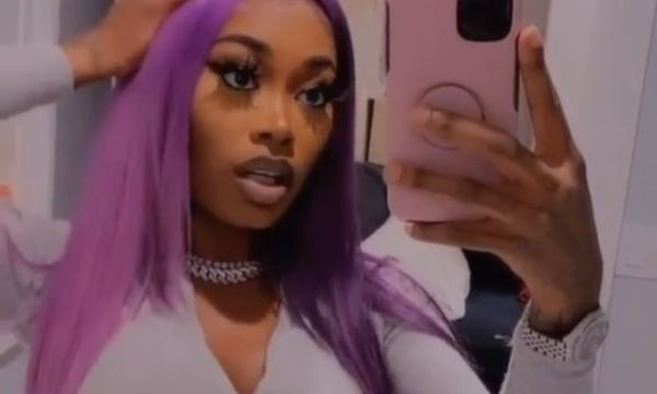 King Von's Sister Kayla B & Cuban Doll Throw Hands Over Von Diss - Two Bees  TV